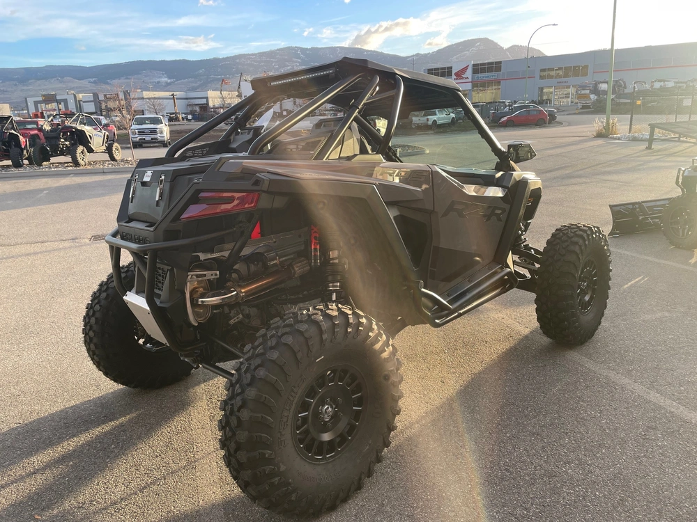 2026 Polaris Rzr Pro S Ultimate alt