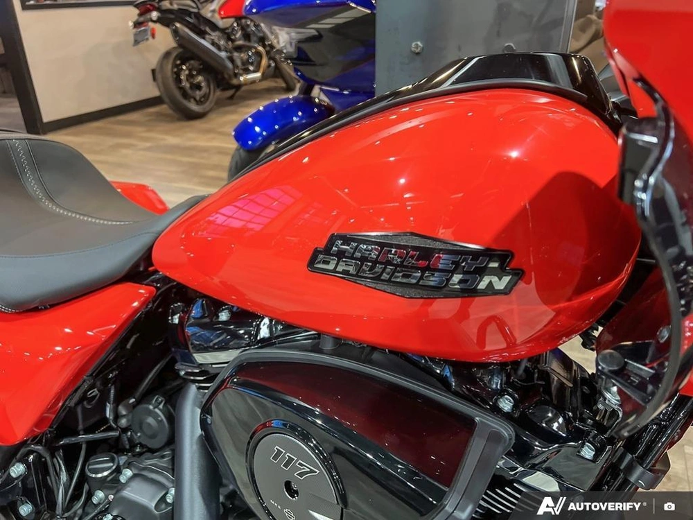 2026 Harley-davidson Road Glide alt