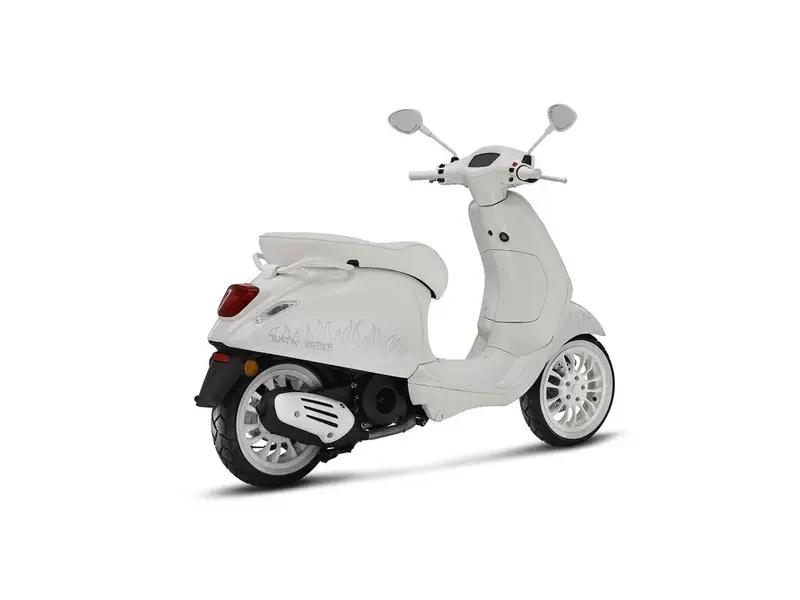 2023 Vespa Sprint 50 Justin Bieber x * 0.% POUR 24 MOIS thumbnail 5
