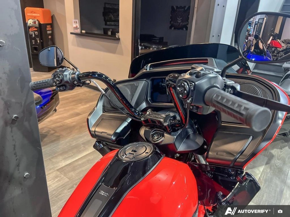 2026 Harley-davidson Road Glide alt