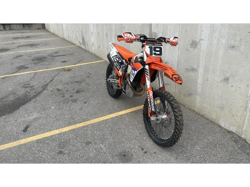 2023 KTM XC 350 F - Orange / White thumbnail 4