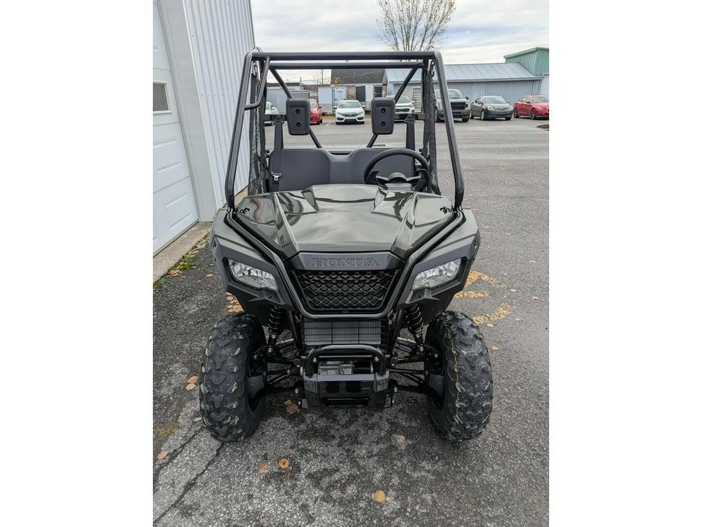 2026 Honda Pioneer 520 alt