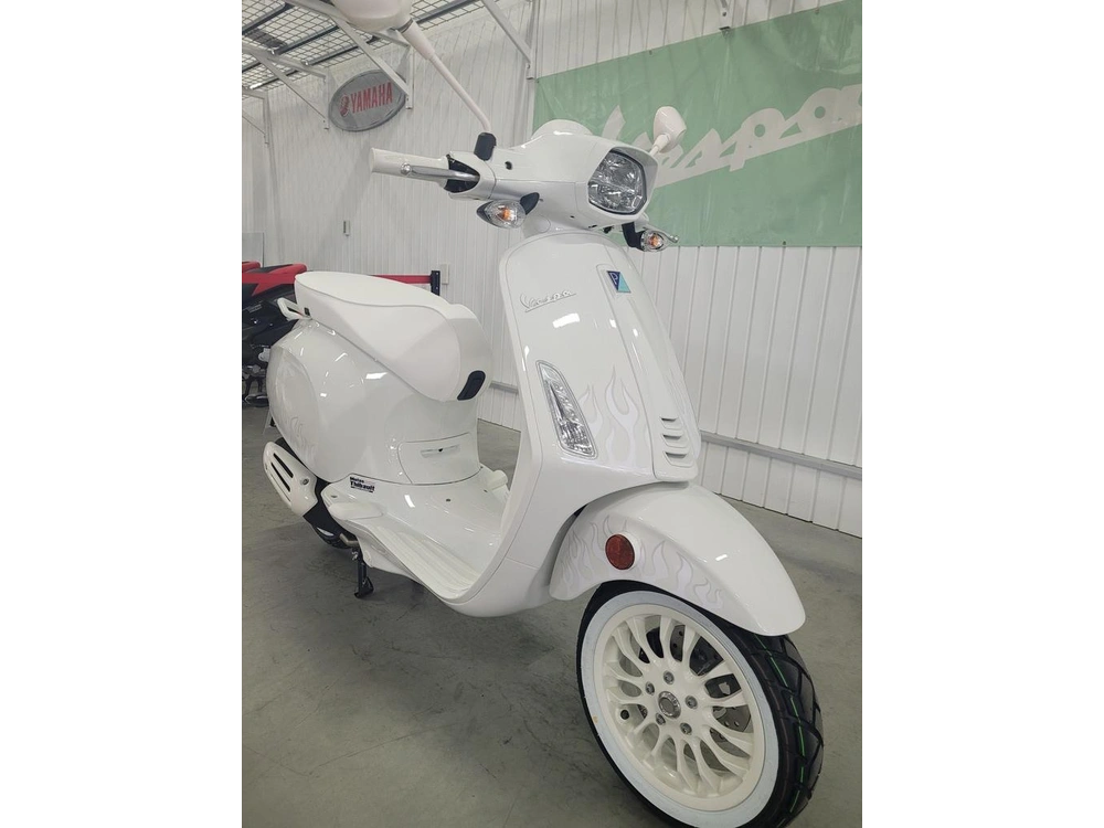 2022 Vespa Sprint 50