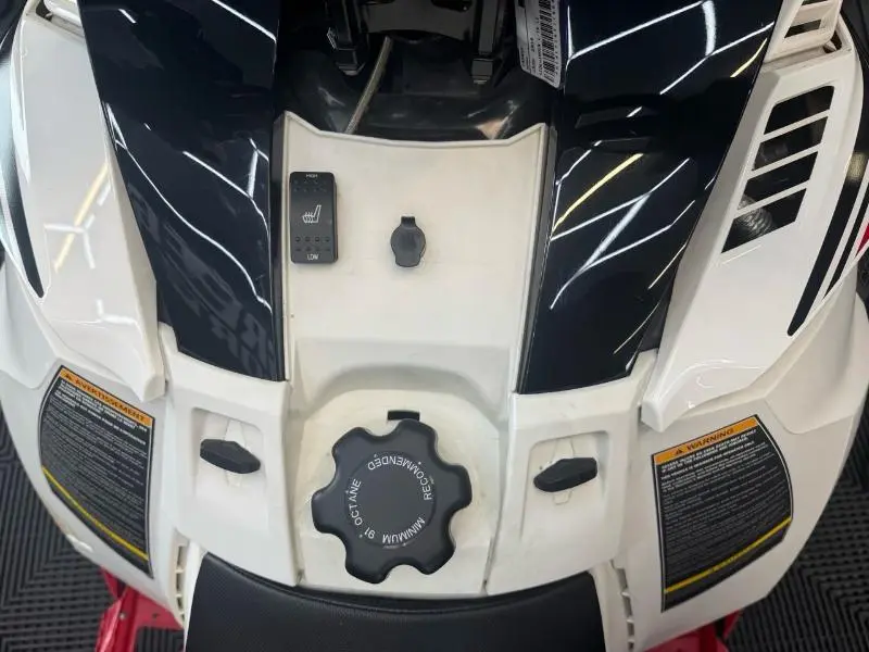 2018 Yamaha SIDEWINDER L-TX LE