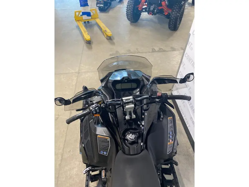 2022 Ski-Doo Renegade X 850 E-TEC RipSaw