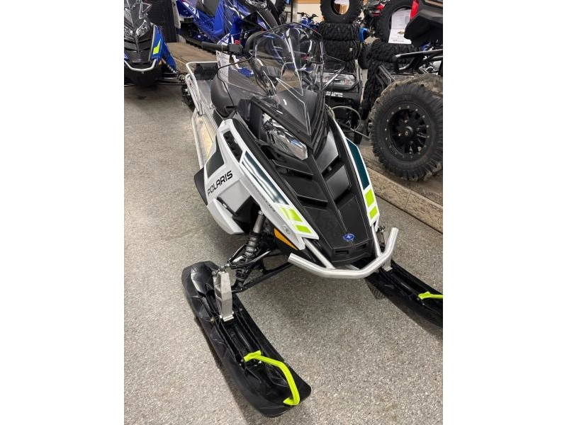 2025 Polaris 550 Voyageur 155 Es alt