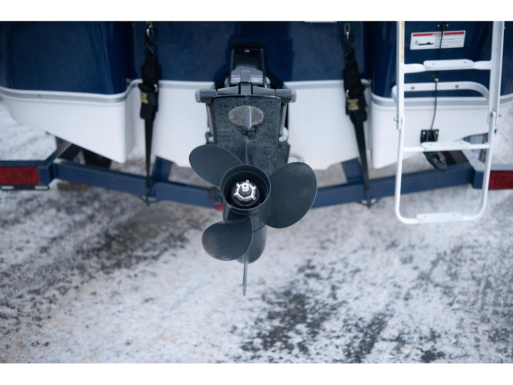 2011 Four Winns 180le alt