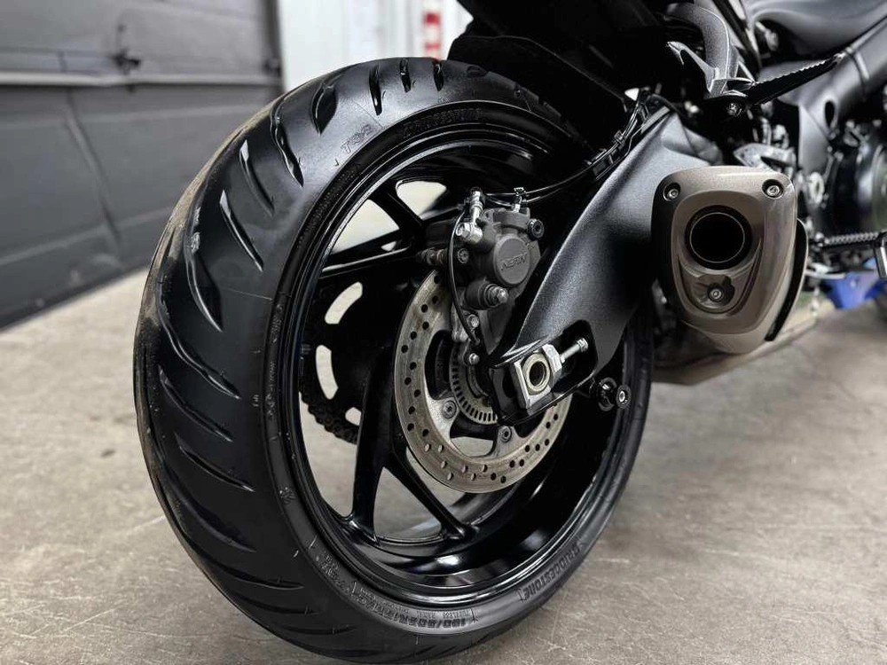 Suzuki Gsxs 1000 2018 alt