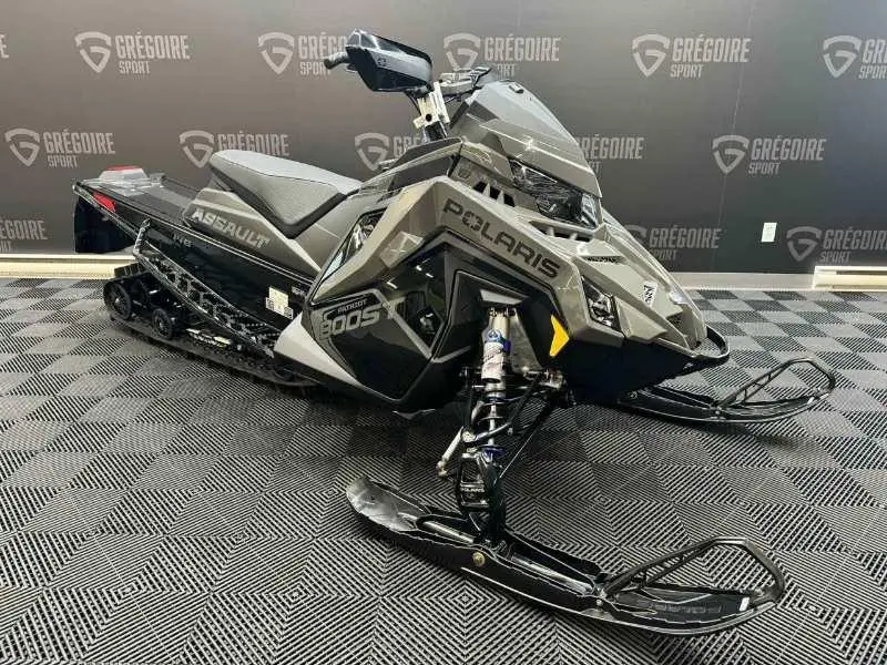 2025 Polaris PATRIOT BOOST SWITCHBACK ASSAULT 146