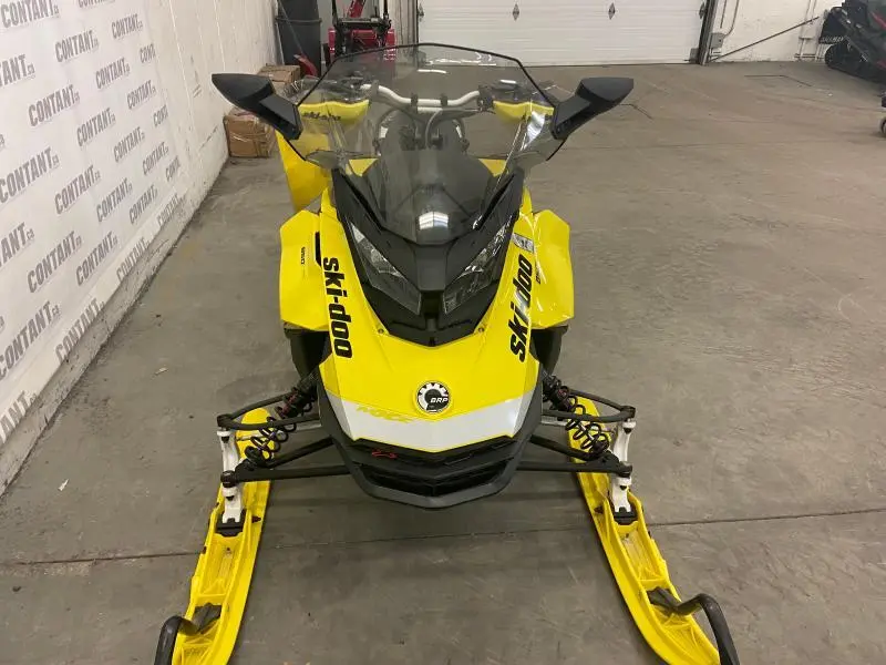 2017 Ski-Doo MXZ X 850