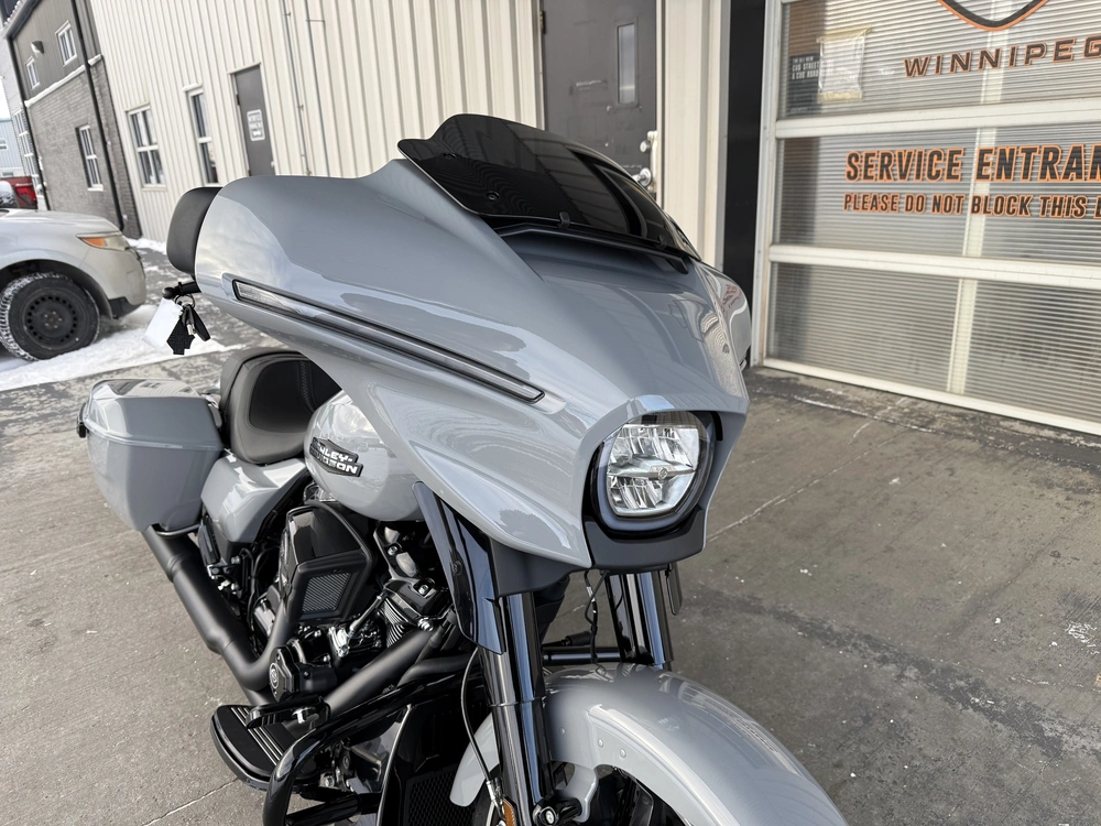 2026 Harley-davidson Street Glide alt