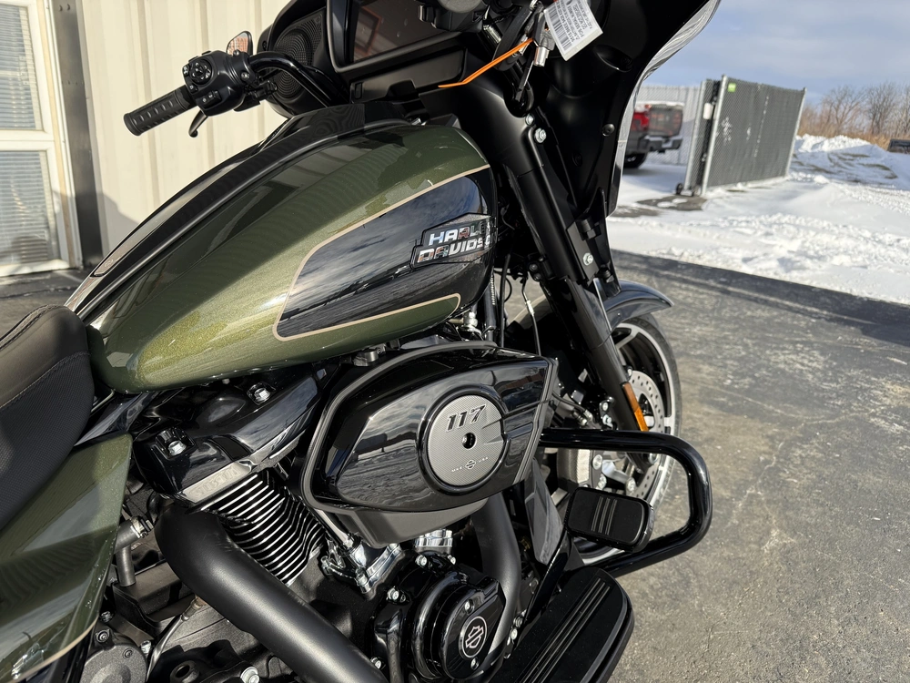 2026 Harley-davidson Street Glide alt