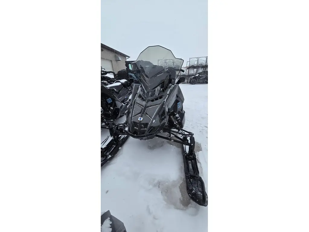 2024 Polaris 650 INDY ADVENTURE 137 650 137