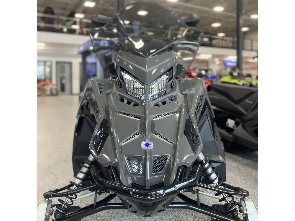 2025 Polaris 650 Titan Adventure 155 1.5 Es alt
