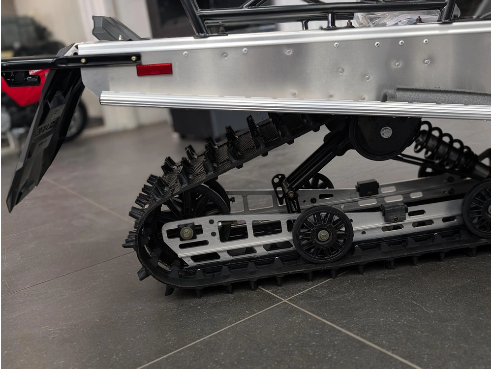 Polaris 550 Voyageur 144 | ❄️ Comparable Ski-doo Expedition Se 900 & Yamaha Vk Pro Ii ❄️ 2025 alt