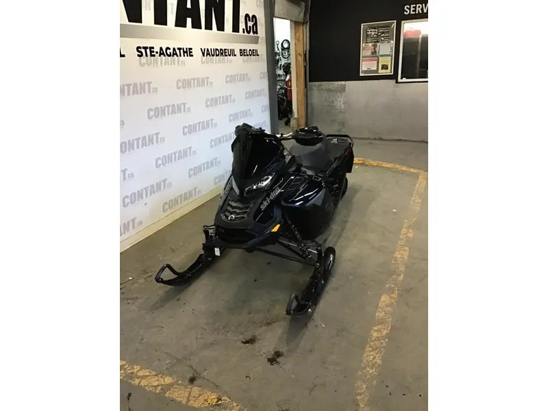 2019 Ski-Doo Renegade X E IR 900 ACE Turbo