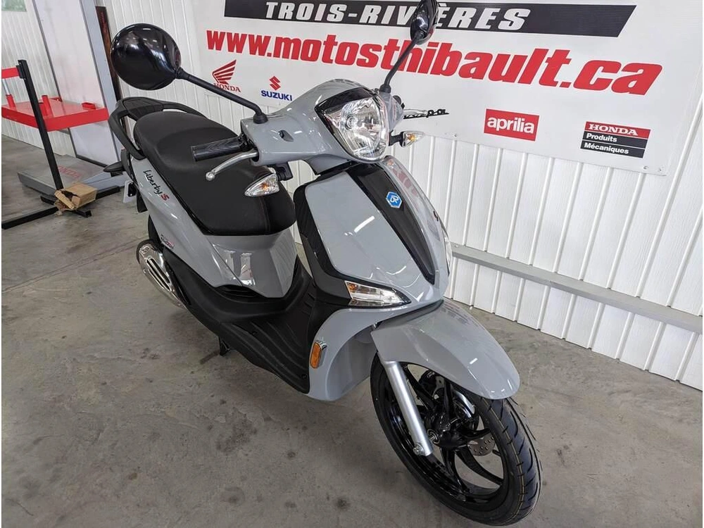 2023 Piaggio Liberty 50 alt
