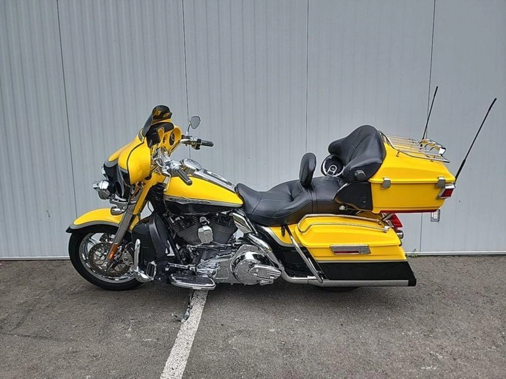 2012 Harley-davidson Flhtcuse7 - Cvo™ Ultra Classic® Electra Glide® alt