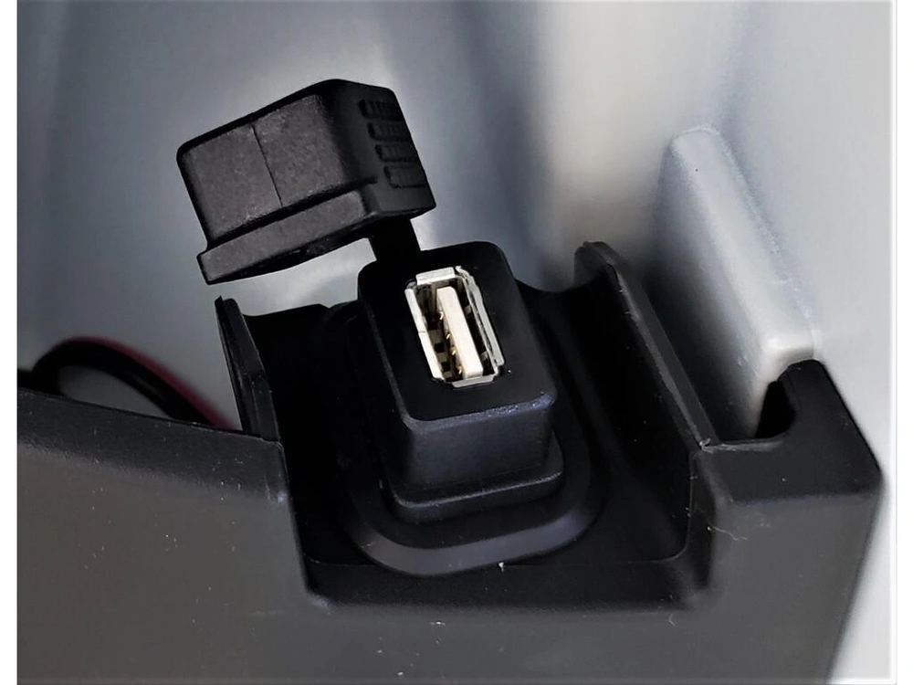 Vespa Primavera 50 2023 alt