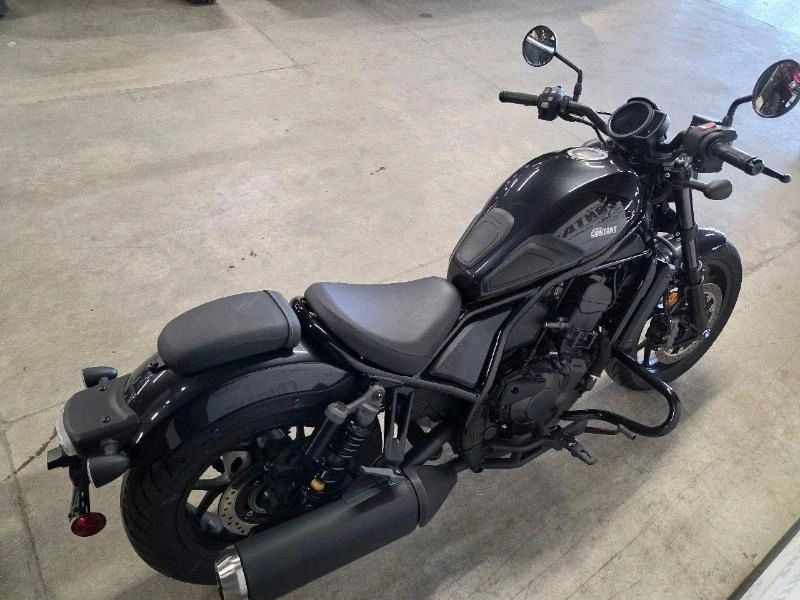 2022 Honda Rebel 1100 alt