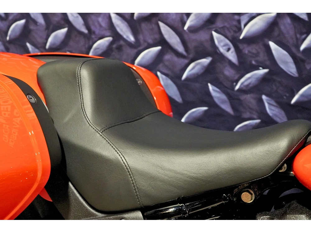 2026 Harley-davidson Fxlrst Low Rider St alt