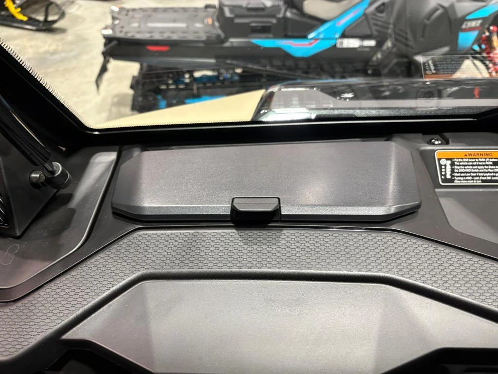 Can-am Defender Limited Cab Hd11 2026 alt