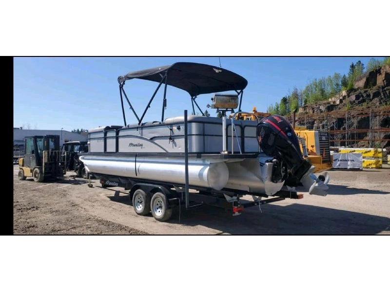 2021 Manitou Oasis 23 Avec Mercury 150 alt