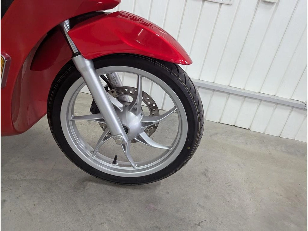 2023 Piaggio Liberty 50 alt