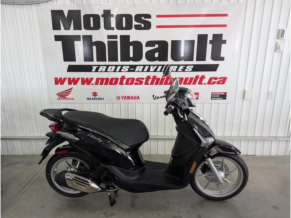 2024 Piaggio Liberty 50 alt