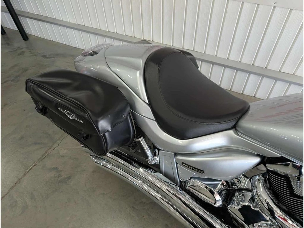 2009 Suzuki M109 Boulevard alt