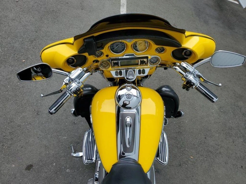 2012 Harley-davidson Flhtcuse7 - Cvo™ Ultra Classic® Electra Glide® alt