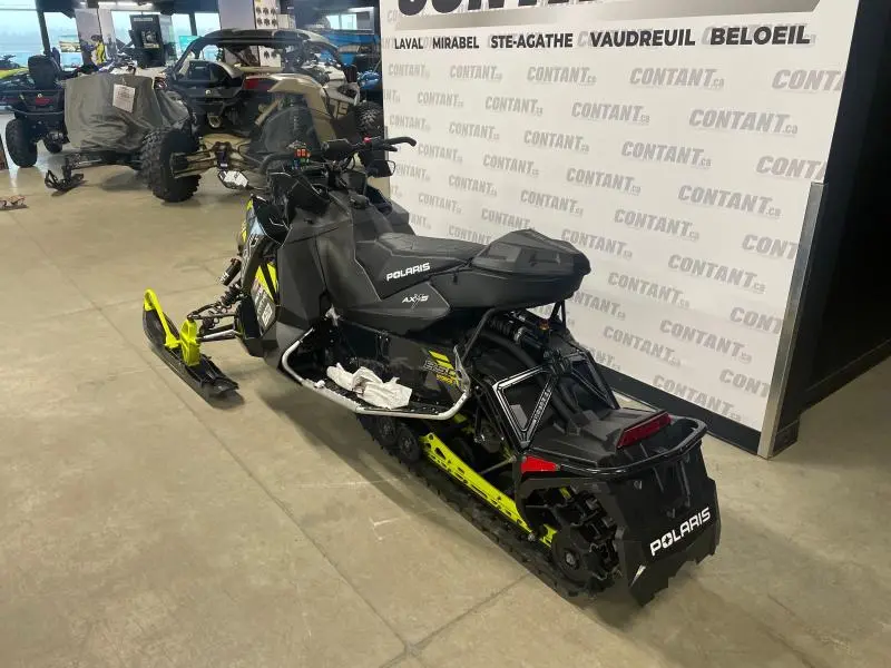 2019 Polaris Switchback XCR 850