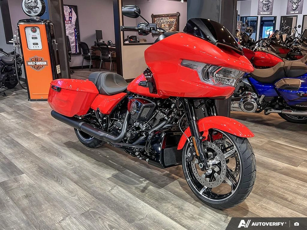 2026 Harley-davidson Road Glide alt