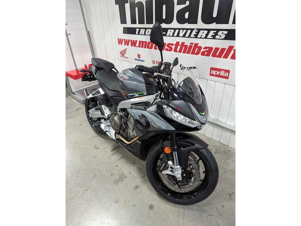 2023 Aprilia Tuono 660 alt