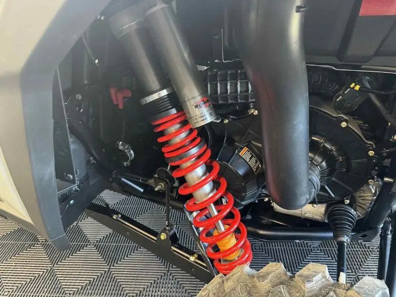 2025 Polaris 850 RMK KHAOS 165