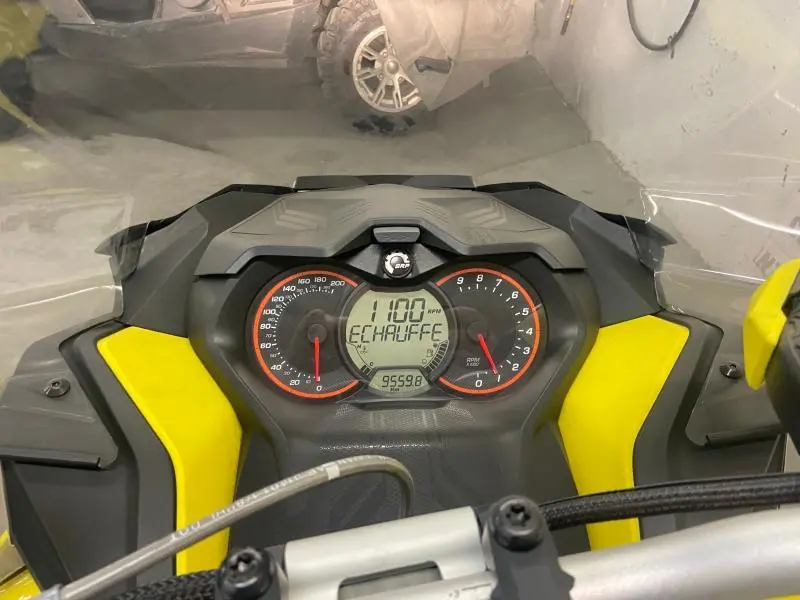 2017 Ski-Doo MXZ X 850