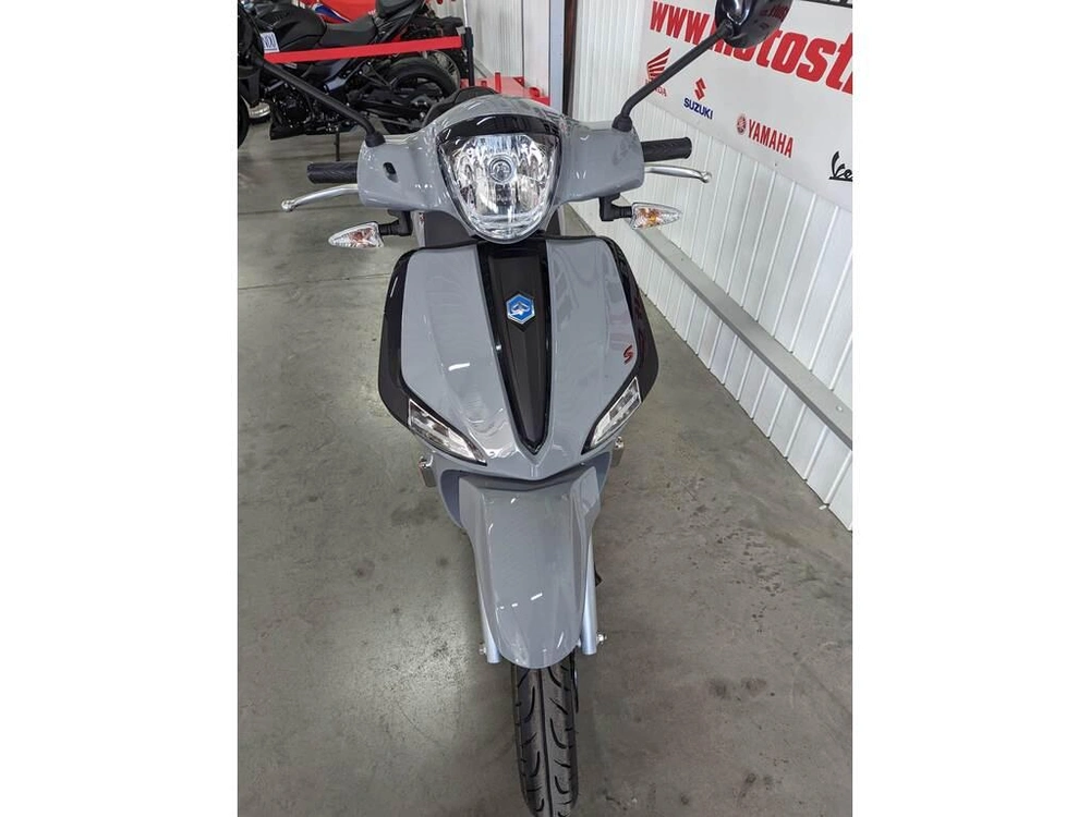 2023 Piaggio Liberty 50 alt