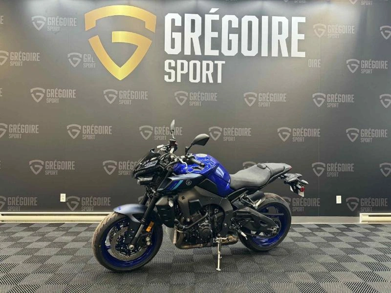 Yamaha Mt-10 2025 alt