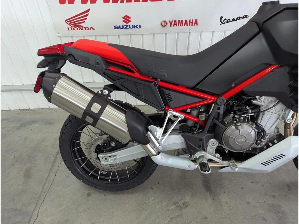 2026 Aprilia Tuareg 660 alt