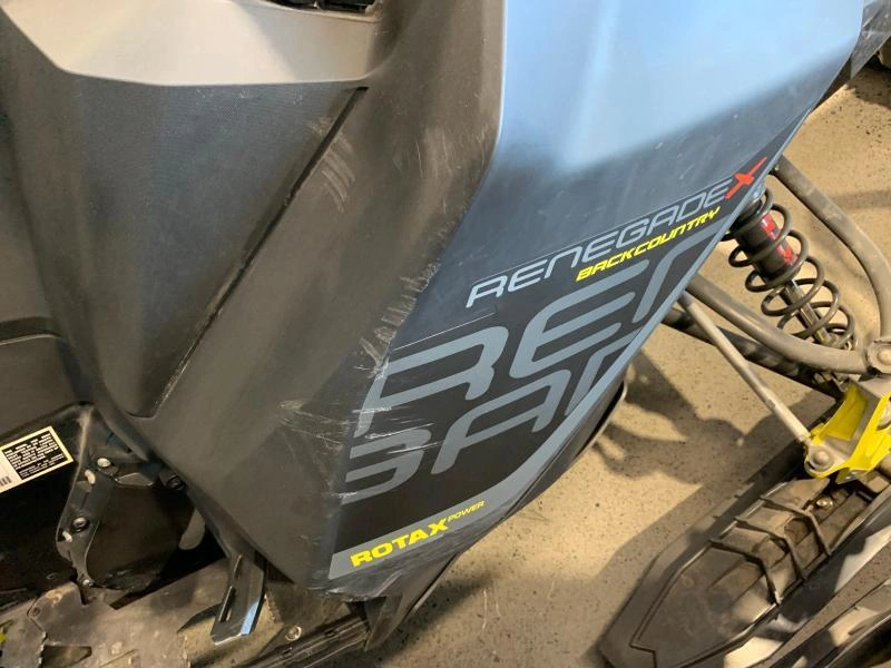 2018 Ski-doo Backcountry X 850 146 alt