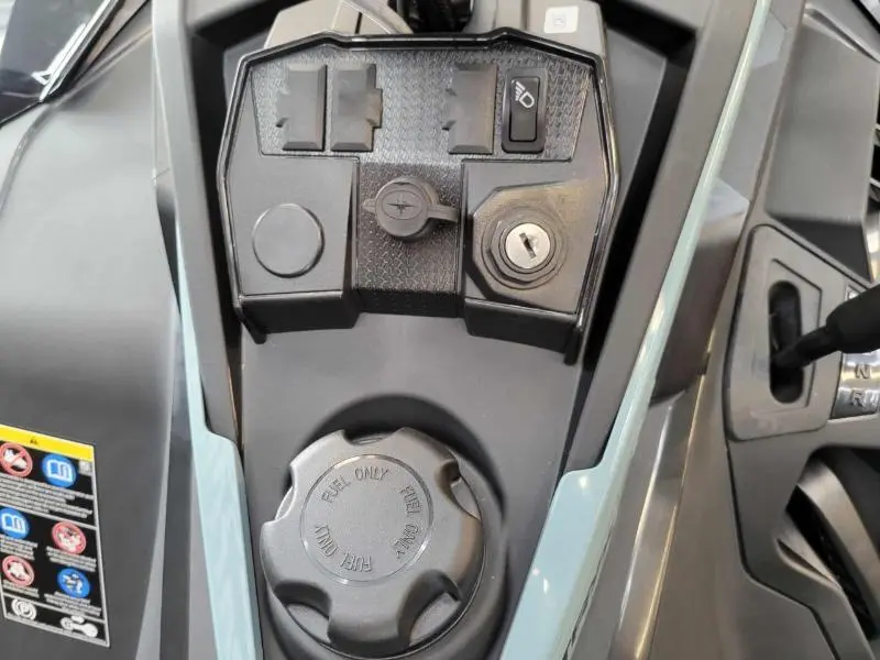 2026 Polaris 850 TITAN ADV ULTMT 1.5