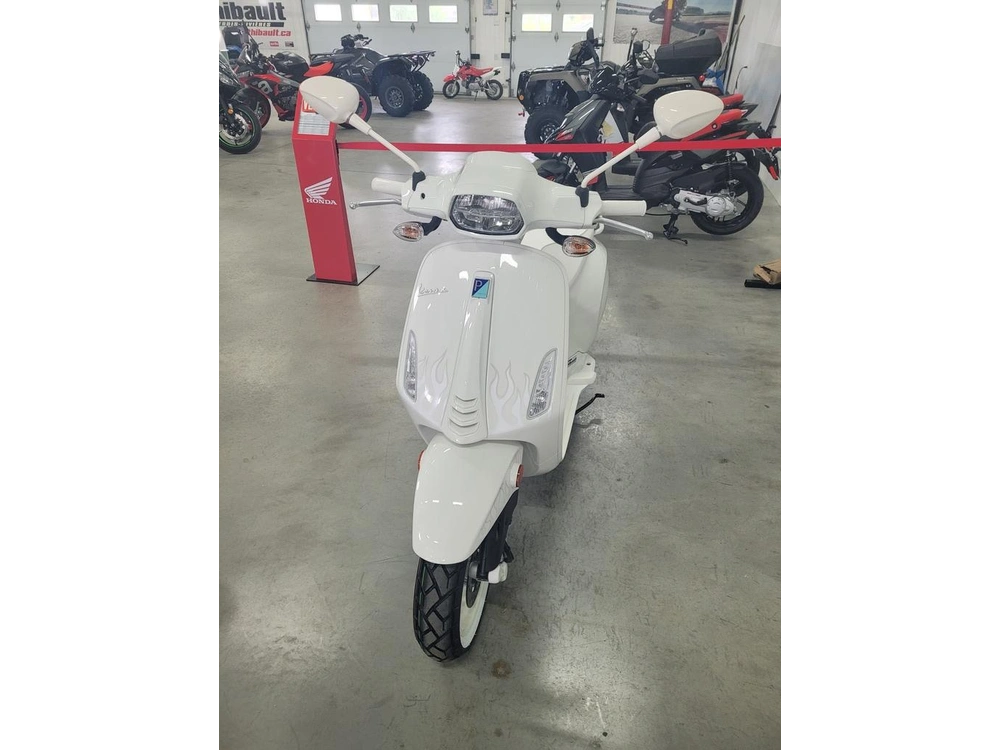 2022 Vespa Sprint 50