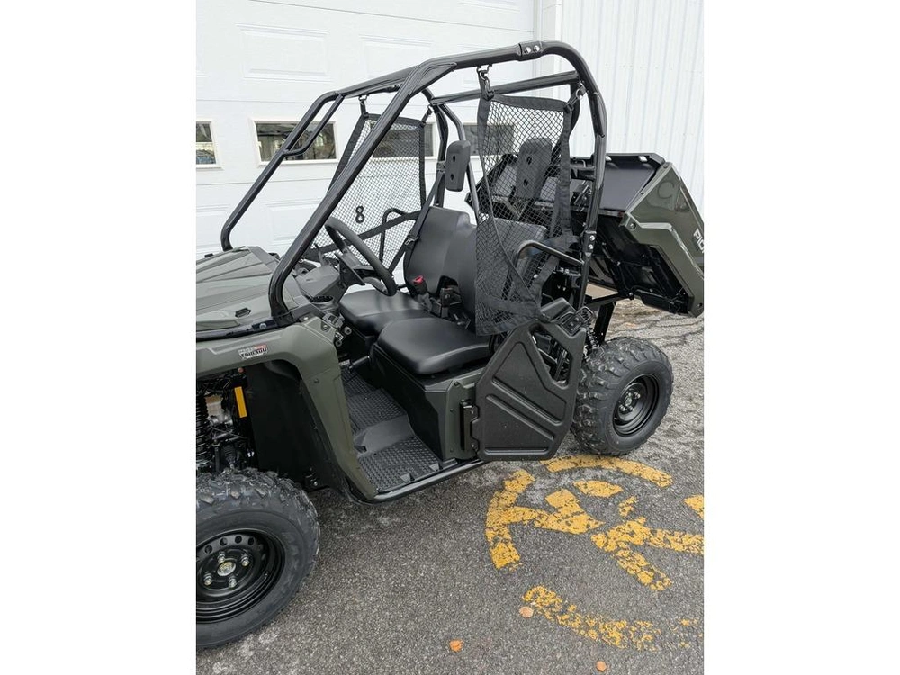 2026 Honda Pioneer 520 alt