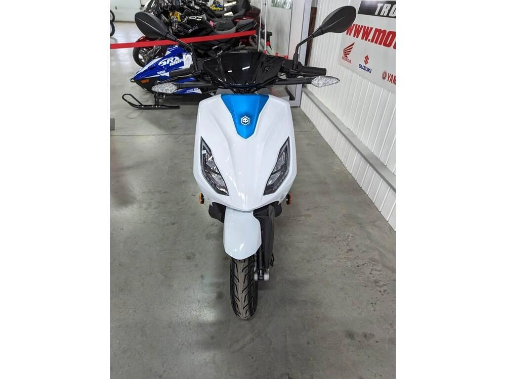 2022 Piaggio One Active Piaggio 1 alt