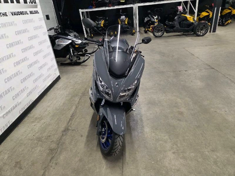 2025 Suzuki Burgman 400 alt