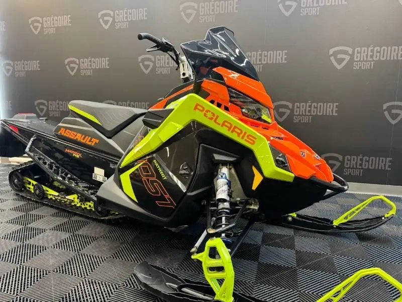 2023 Polaris BOOST SWITCHBACK ASSAULT 146