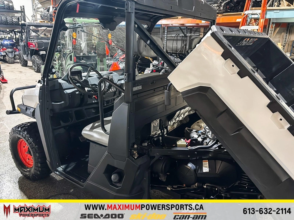 2022 Bobcat Uv34 alt