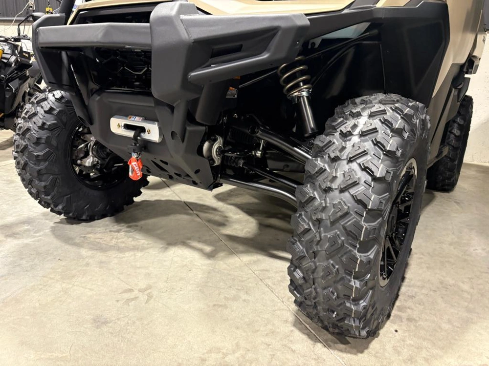 Can-am Defender Limited Cab Hd11 2026 alt