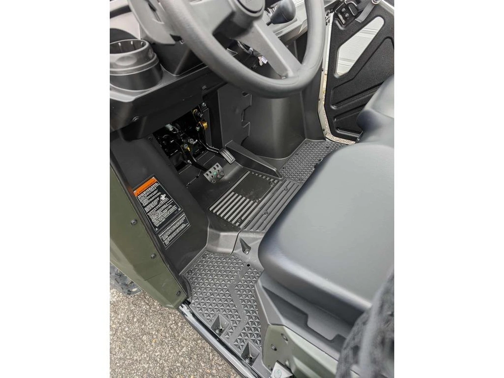 2026 Honda Pioneer 520 alt