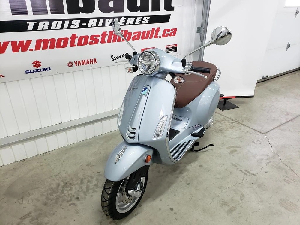 Vespa Primavera 50 2023 alt